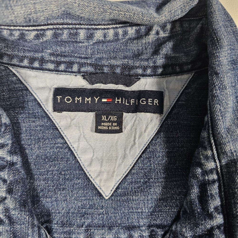Tommy Hilfiger Denim Button Down Shirt Mens XL Blue Chambray Long Sleeve Classic - Picture 3 of 14